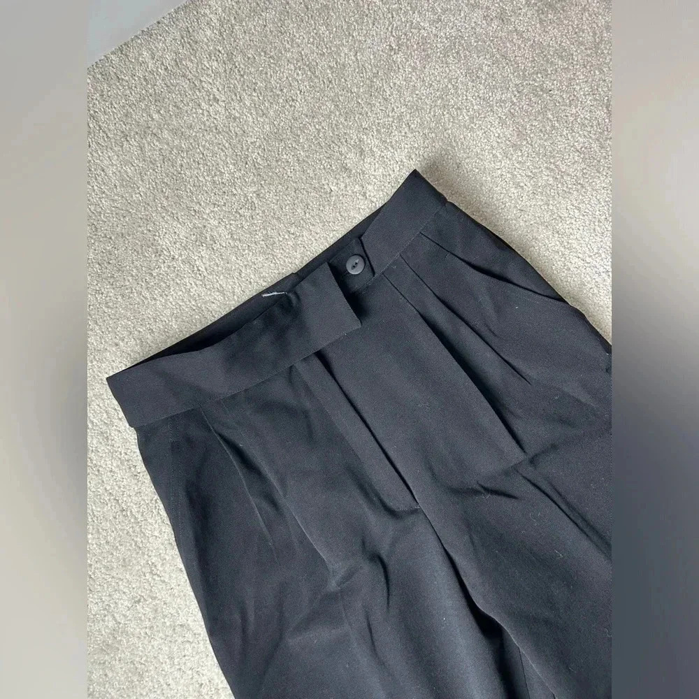 Vintage 100% wool straight leg pleated trouser ,  details waist